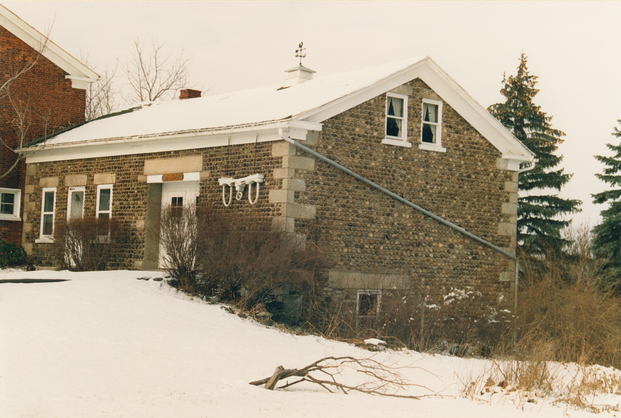 Roy-1 7971 Chestnut Ridge Rd 2